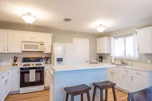 9610 Dalewood Dr, Austin, TX 78729 - Photo 9