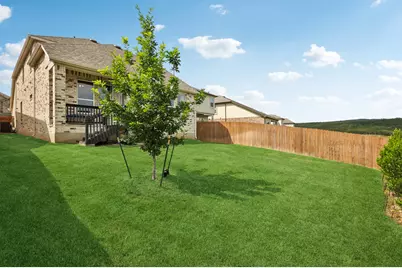 8119 Purple Aster Pass, Lago Vista, TX 78645 - Photo 17