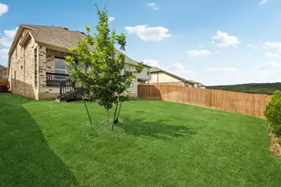 8119 Purple Aster Pass, Lago Vista, TX 78645 - Photo 21