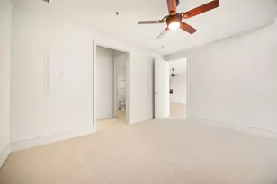 555 E 5th St, Austin, TX 78701 - Photo 21