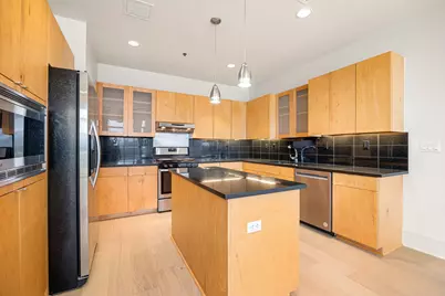 555 E 5th Street #903, Austin, TX 78701 - Photo 13