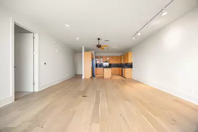 555 E 5th Street #903, Austin, TX 78701 - Photo 9