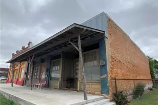 202 N Commerce St, Coupland, TX 78615 - Photo 21