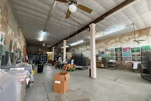 202 N Commerce St, Coupland, TX 78615 - Photo 9