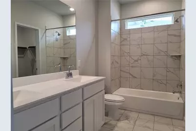 605 W South Street, Leander, TX 78641 - Photo 5