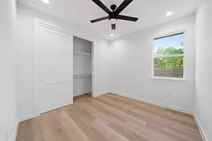 2212 Yellow Jacket Ln, Austin, TX 78741 - Photo 15