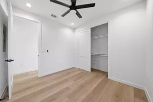 2212 Yellow Jacket Ln, Austin, TX 78741 - Photo 17