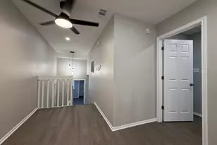 1606 Waterloo Tr, Austin, TX 78704 - Photo 11