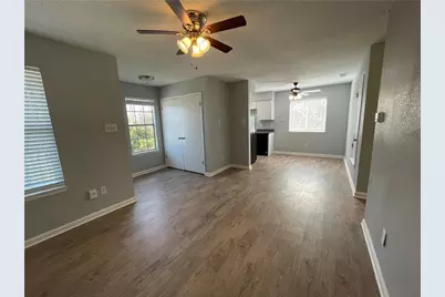 7417 Vintage Hills Drive #D, Austin, TX 78723 - Photo 5