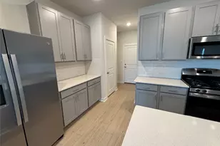 116 Corn Ln, Hutto, TX 78634 - Photo 5