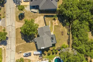 18908 Kelly Dr, Point Venture, TX 78645 - Photo 31