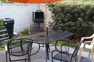 404 E 30th St, Austin, TX 78705 - Photo 5
