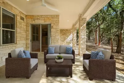 112 Twin Saddles Lane, Dripping Springs, TX 78620 - Photo 23