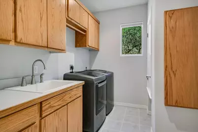 112 Twin Saddles Lane, Dripping Springs, TX 78620 - Photo 11