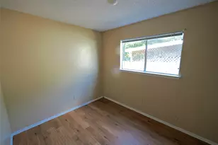 1503 Meadows Dr, Round Rock, TX 78681 - Photo 3