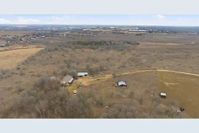 13802 Hokanson Road, Del Valle, TX 78617 - Photo 9