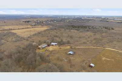 13802 Hokanson Road, Del Valle, TX 78617 - Photo 9