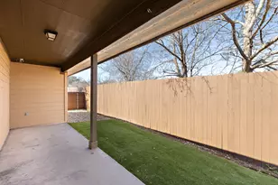 2008 Gabrielles Way, Manchaca, TX 78652 - Photo 23