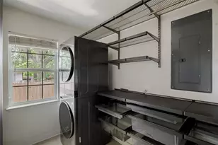 2811 W Fresco Dr, Austin, TX 78731 - Photo 17