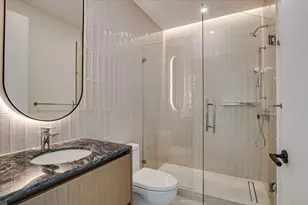 610 Davis St, Austin, TX 78701 - Photo 21