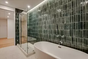 610 Davis St, Austin, TX 78701 - Photo 15