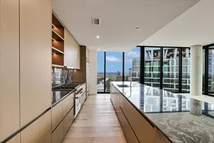 610 Davis St, Austin, TX 78701 - Photo 3