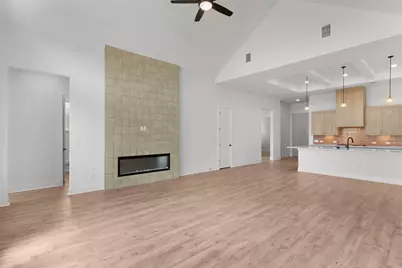 17300 Silverman Drive, Pflugerville, TX 78660 - Photo 15