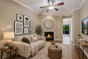 715 W 22nd 1/2 St, Austin, TX 78705 - Photo 1