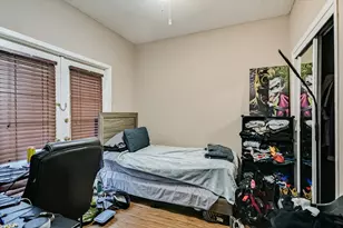 715 W 22nd 1/2 St, Austin, TX 78705 - Photo 13
