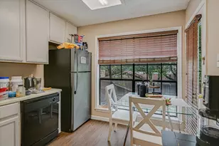 715 W 22nd 1/2 St, Austin, TX 78705 - Photo 11