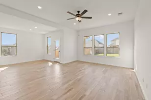 140 Elm Vw Dr, Georgetown, TX 78628 - Photo 11