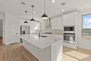 140 Elm Vw Dr, Georgetown, TX 78628 - Photo 5