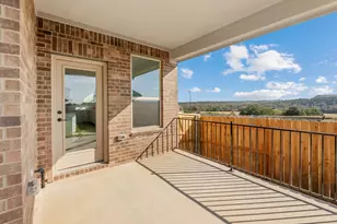 140 Elm Vw Dr, Georgetown, TX 78628 - Photo 31