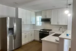2924 E 13th St, Austin, TX 78702 - Photo 11