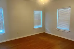 2924 E 13th St, Austin, TX 78702 - Photo 15
