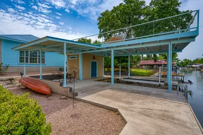 521 E Briarway Drive, Meadowlakes, TX 78654 - Photo 9