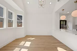 5408 Downs Dr, Austin, TX 78721 - Photo 17