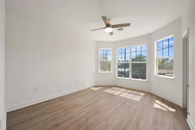 5408 Downs Drive, Austin, TX 78721 - Photo 9