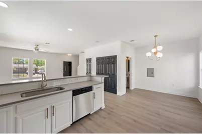 5408 Downs Drive, Austin, TX 78721 - Photo 5