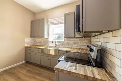 304 E 9th, Nordheim, TX 78141 - Photo 7