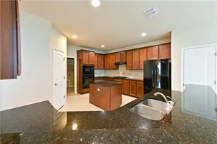 100 Lake Mineral Wells Dr, Georgetown, TX 78628 - Photo 9