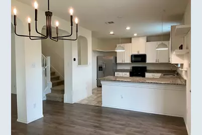 2950 E Old Settlers Boulevard #72, Round Rock, TX 78665 - Photo 5