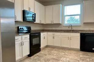 2950 E Old Settlers Blvd, Round Rock, TX 78665 - Photo 7