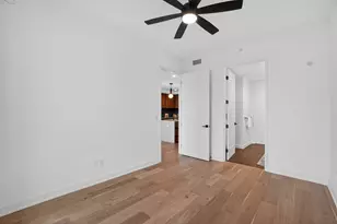 84 East Ave, Austin, TX 78701 - Photo 9