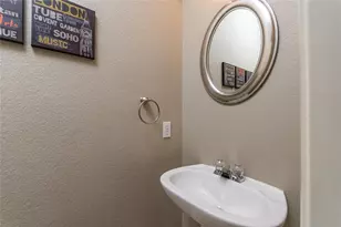 8713 Edmund Ct, Austin, TX 78749 - Photo 15