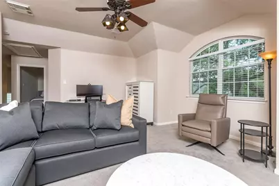 8713 Edmund Court, Austin, TX 78749 - Photo 19