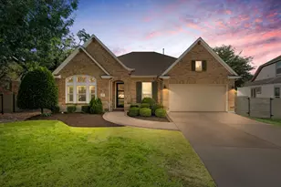 112 Barefoot Park Ln, Georgetown, TX 78628 - Photo 1