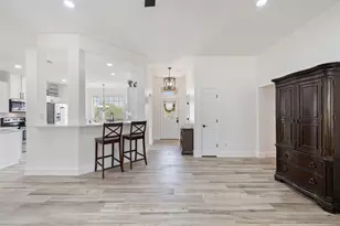 213 Beauchamp Rd, Dripping Springs, TX 78620 - Photo 9