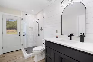 213 Beauchamp Rd, Dripping Springs, TX 78620 - Photo 23