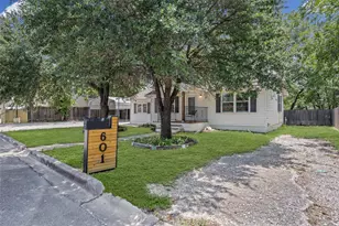 601 Zunker St, San Marcos, TX 78666 - Photo 5